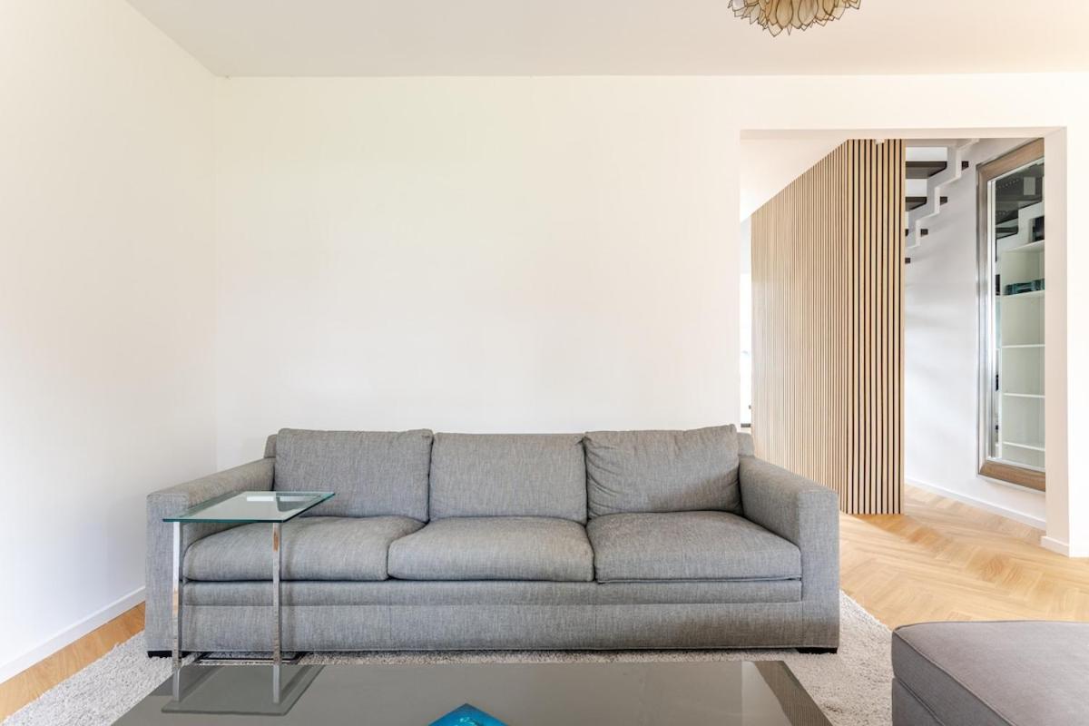 Idyllisches, Neu Renoviertes Haus Mit Steg Am See Berlin Exteriör bild